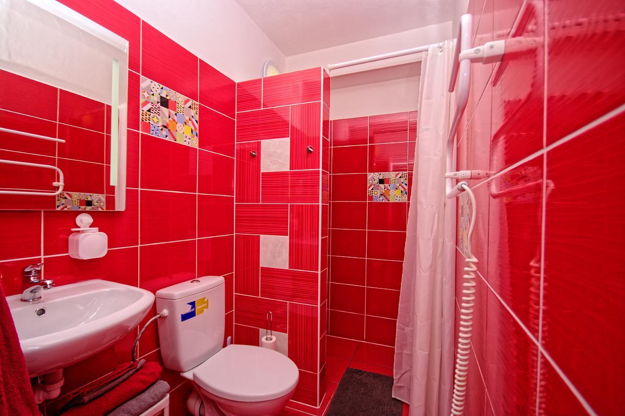 Cozy Gardens Apartments In プラハ エクステリア 写真