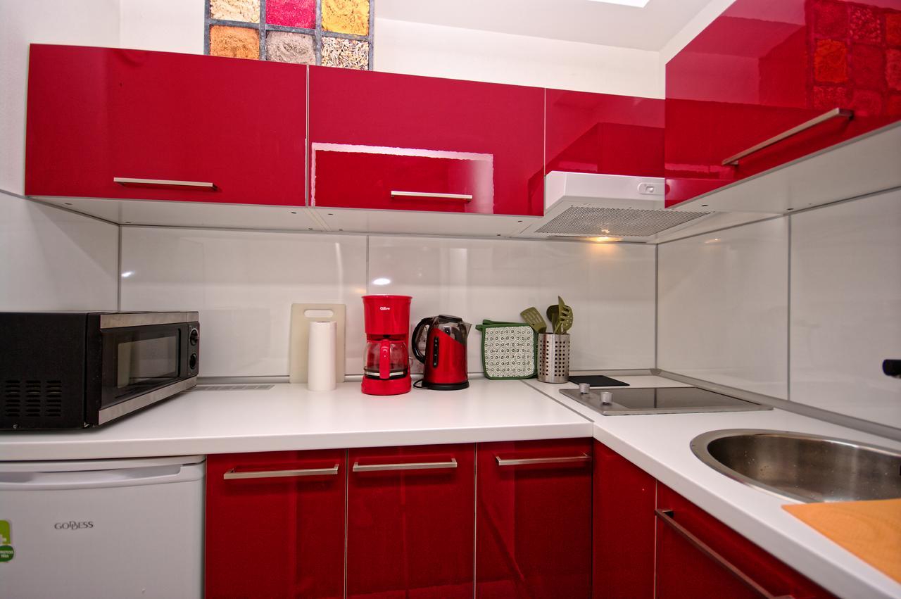 Cozy Gardens Apartments In プラハ エクステリア 写真